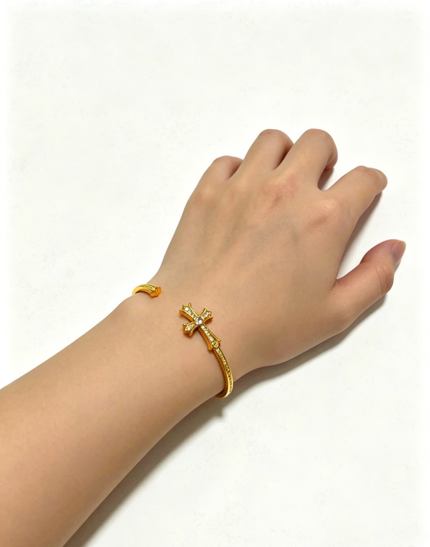 Chrome Hearts Elegant Gold Cross Bracelet with Crystal Accents